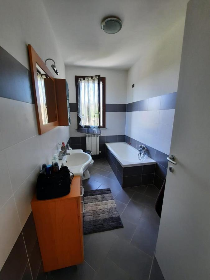 Holiday Home Tavullia Kültér fotó