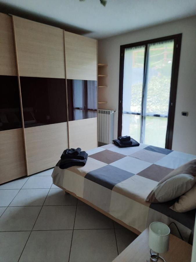 Holiday Home Tavullia Kültér fotó